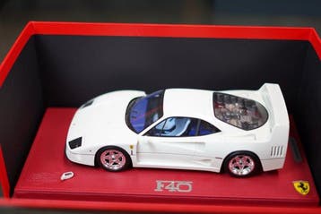BBR Models 1:18 - Modelauto - Ferrari F40 1987, Nieuw