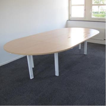 (MDK-104492) Ahrend Mehes vergadertafel ovaal met nieuw e..., Huis en Inrichting, Ophalen of Verzenden, Gebruikt