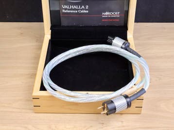 Nordost Valhalla 2 Reference high end audio power cable 2,0, Ophalen of Verzenden, Gebruikt, Overige kabels