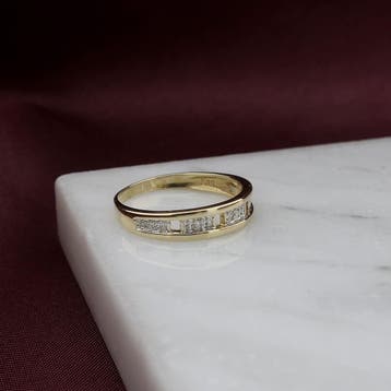 Gouden ring met diamanten; 0,03 ct., Gebruikt, Ophalen of Verzenden, 17 tot 18, Met edelsteen