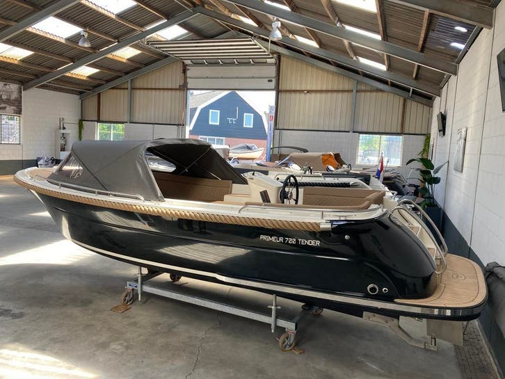 Primeur 700 Tender met Vetus 42 PK | Vaarklaar |, Watersport en Boten, Sloepen, Binnenboordmotor, Diesel, Nieuw, Polyester