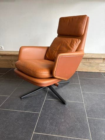 Design 2.0, Vitra, Fritz Hansen design tegen scherpe prijzen, Zo goed als nieuw, Leer