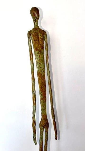 Abdoulaye Derme - sculptuur, “Lhomme silencieux” - 78.5 cm