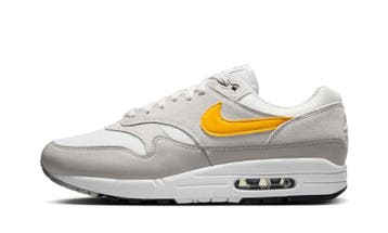 Nike Air Max 1 Essential Summit White University Gold, Nieuw