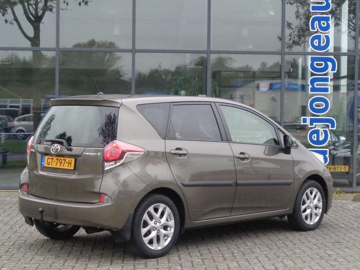 Toyota Verso-S 1.3 Vvt-i Automaat Trekhk Panodak Clima LM NL, Auto's, Automaat, Stof, Verso-S, Origineel Nederlands