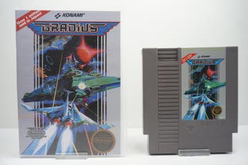 Gradius USA Universal Box Garantie & morgen in huis!, Spelcomputers en Games, Ophalen of Verzenden, Zo goed als nieuw