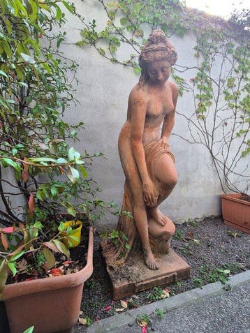 Enzo Zago - Beeld, Venere al bagno - 150 cm - Terracotta
