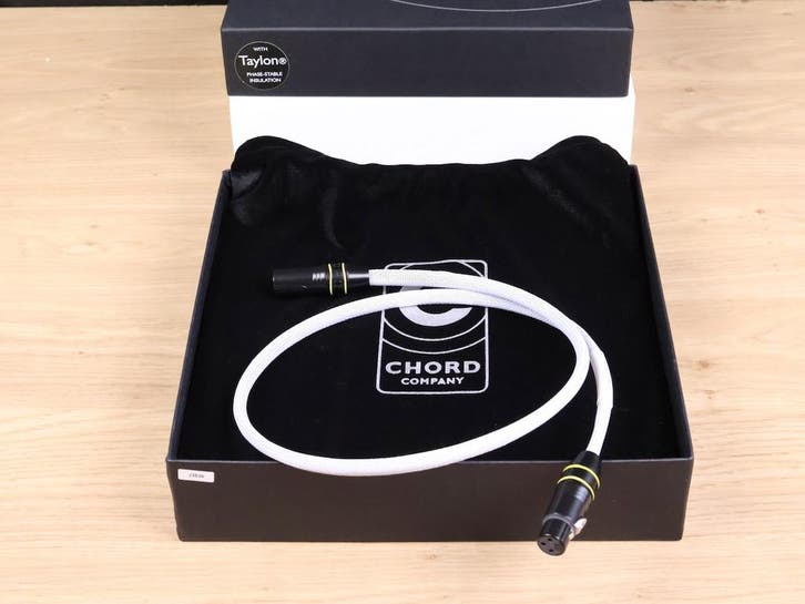Chord Company Sarum T highend digital audio AES/EBU intercon, Audio, Tv en Foto, Audiokabels en Televisiekabels, Overige kabels