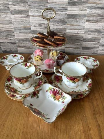 Royal Albert - Theeservies (10) - Old Country Roses “ Tea