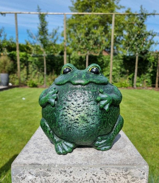 Beeldje - fat frog - IJzer, Antiek en Kunst, Curiosa en Brocante