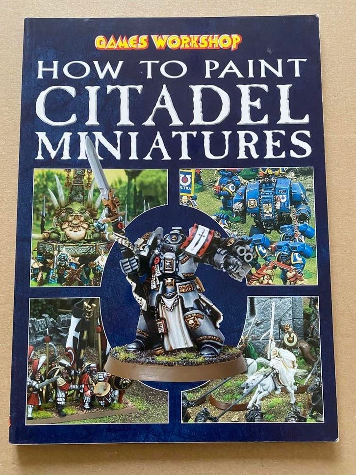 Warhammer - How to paint Citadel Miniatures - verven figuren, Hobby en Vrije tijd, Wargaming, Warhammer, Boek of Catalogus, Zo goed als nieuw