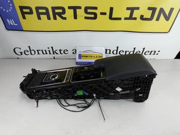 Gebruikte Middenconsole voor jagur xe 2017  - U-251029-1434, Auto-onderdelen, Ophalen of Verzenden, Nieuw
