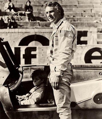CREATIVE_HUB - Steve McQueen in Le Mans race, Nieuw