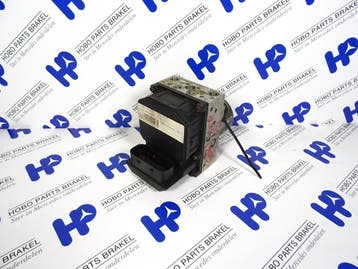 ABS pomp A 000 446 6889 o.a: Sprinter w901 - w904, Ophalen of Verzenden, Gebruikt, Mercedes-Benz