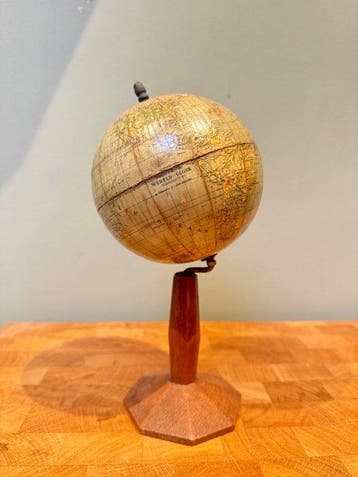 Tabletop globe - Dr. A. Krause - Prof. Dr. A. Krause 12 cm -