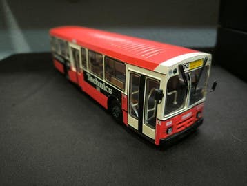1:43 - Modelbus - Autobús Pegaso 6038 - TMB Barcelona, Nieuw