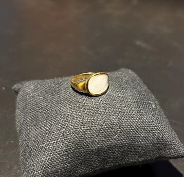 No-Fade Goud Stijl Gelaagde Witte Edelsteen Ring -Waterproof, Met edelsteen, Nieuw, Dame of Heer, Goud