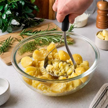 Triangle Aardappelstamper met Ophangsysteem – RVS Zwart, Ophalen of Verzenden, Nieuw
