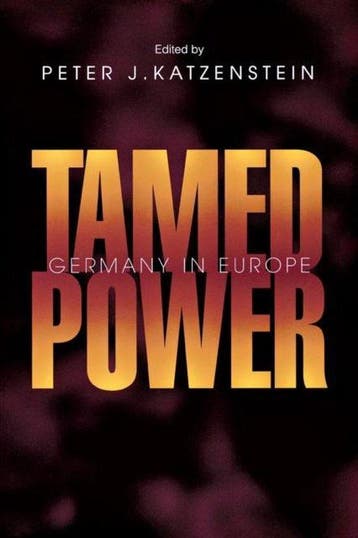 Tamed Power - Peter J. Katzenstein 9780801484490, Verzenden, Gelezen, Peter J. Katzenstein