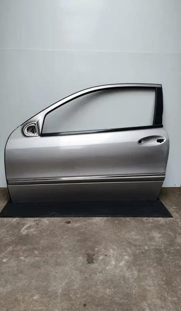 Portier linksvoor Mercedes C-klasse w203 Coup&eacute; (P030), Gebruikt, Deur, Mercedes-Benz, Links