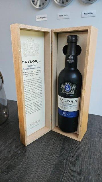 1975 Taylors, Very Old Single Harvest - Colheita Port,, Nieuw