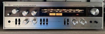 Luxman - R800 E II Solid state stereo receiver, Nieuw