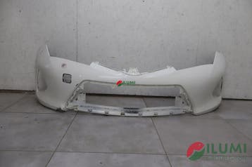 Voorbumper Toyota Auris 2 II 52119-02A20, Auto-onderdelen, Verzenden, Gebruikt