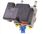 ABS pomp Suzuki Swift 06210203844 06210905663 63J0 2WD, Ophalen of Verzenden, Gebruikt, Suzuki