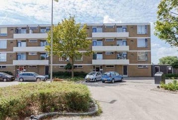 Te Huur 3 Kamer Appartement Cederstraat In Alphen aan den Ri, Huizen en Kamers, Direct bij eigenaar, Alphen aan den Rijn, Appartement