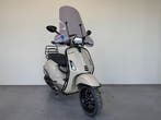 Vespa Sprint Brom 45 km/h, BWJ 2023, Desert Storm, Fietsen en Brommers, Gebruikt, Maximaal 45 km/u, Ophalen of Verzenden, Benzine