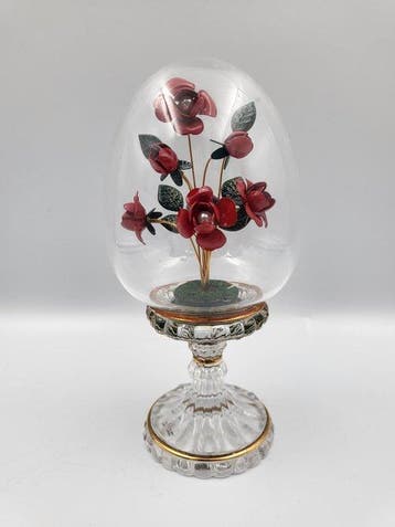Fabergé ei - Magnifique Œuf aux Roses House Of Fabergé –