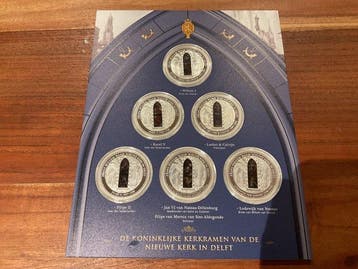 Nederland. De Koninklijke kerkramen van de nieuwe kerk in, Postzegels en Munten