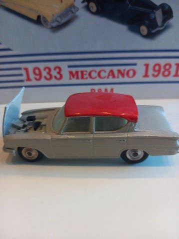 Corgi Toys 1:43 - Modelauto - corgi toys 234, Hobby en Vrije tijd, Modelauto's | 1:5 tot 1:12, Nieuw