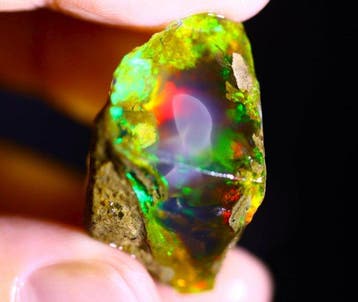 50,5 ct - Prachtige natuurlijke kristalopal - Ruw -
