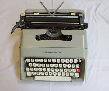 Mario Bellini - Olivetti, Lettera 35 i - Typemachine -