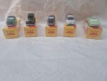 Solido 1:43 - Modelauto (5) - Ford, Nieuw