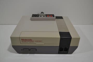 Nintendo NES - Console (Discolored), Spelcomputers en Games, Spelcomputers | Nintendo NES, Verzenden, Zo goed als nieuw