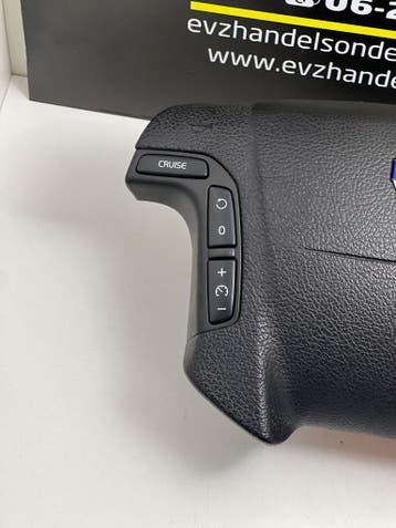 Volvo V40 airbag links stuur bj.2004 Artnr. 8686280, Gebruikt, Volvo