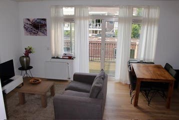 Te huur: Appartement Emmastraat in Vlaardingen, Huizen en Kamers, Vlaardingen, Appartement, Zuid-Holland