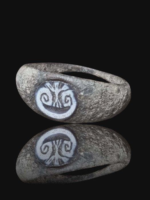 Oud-Romeins Extreem Rare Bronze Senate Seal Ring, Sieraden, Tassen en Uiterlijk, Antieke sieraden
