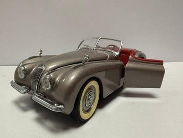 Danbury Mint 1:24 - Modelauto - Jaguar XK120 (1949), Nieuw