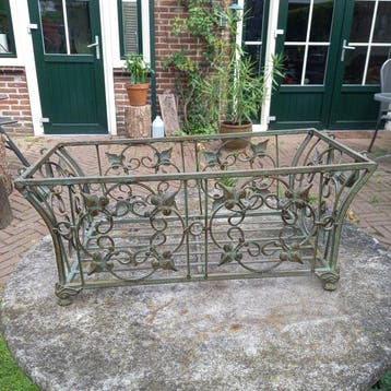 Mand - IJzer - Fraaie Planten Mand 50cm