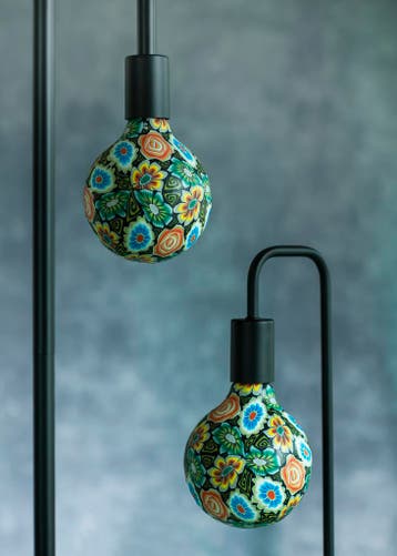 Bailey LED Paint Globe E27 7W 100lm 1900K | Bloem motief..., Huis en Inrichting, Lampen | Overige, Ophalen of Verzenden, Nieuw