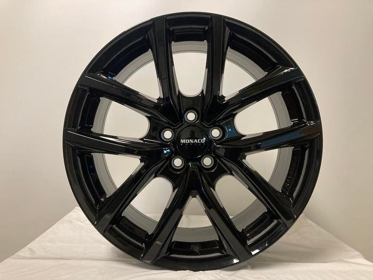 Skoda Elroc 19 inch winterbanden + velgen | Monaco CL2, Auto-onderdelen, Banden en Velgen, 19 inch, Winterbanden, 235 mm, Nieuw