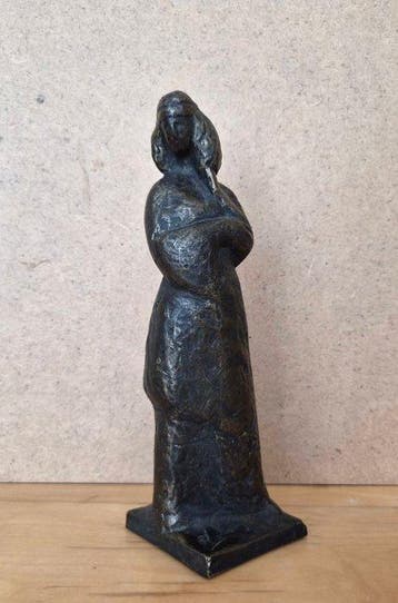 Mari Andriesse - Beeld, Vrouwfiguur - 22.5 cm - parastone