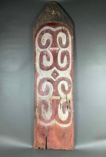 Prachtige Asmat-plank uit Papoea. - Papoea-Nieuw-Guinea
