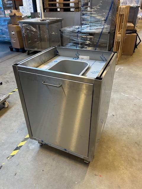 Onderstel met uitschuifbare prullenbak, Zakelijke goederen, Horeca | Overige