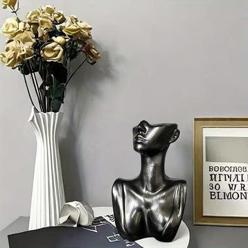 Modern Abstract Female Bust Sculpture – Glossy Black, Antiek en Kunst