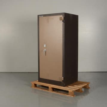 Kluis Bergh - Bruin - 160 x 76 cm - Incl. 3 legborden, Ophalen of Verzenden, Nieuw in verpakking