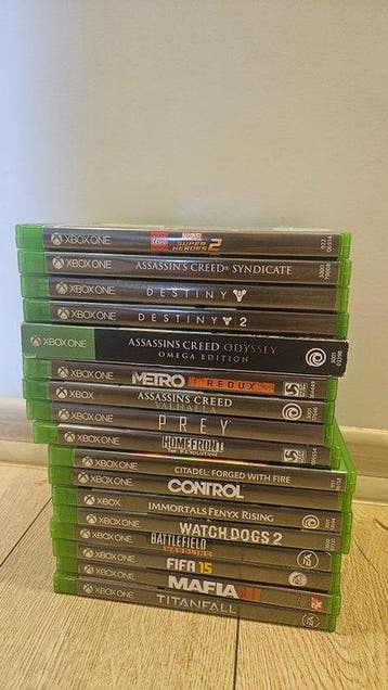 Microsoft - Xbox One - Xbox One x17 Bundle Lot Games -, Nieuw